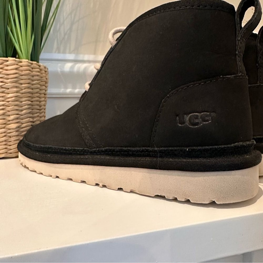 UGG Neumel II Black Wool Lined Boots White Sole Kids SZ 6 EU 36 Women's SZ‎ 7.5 - Picture 10 of 10